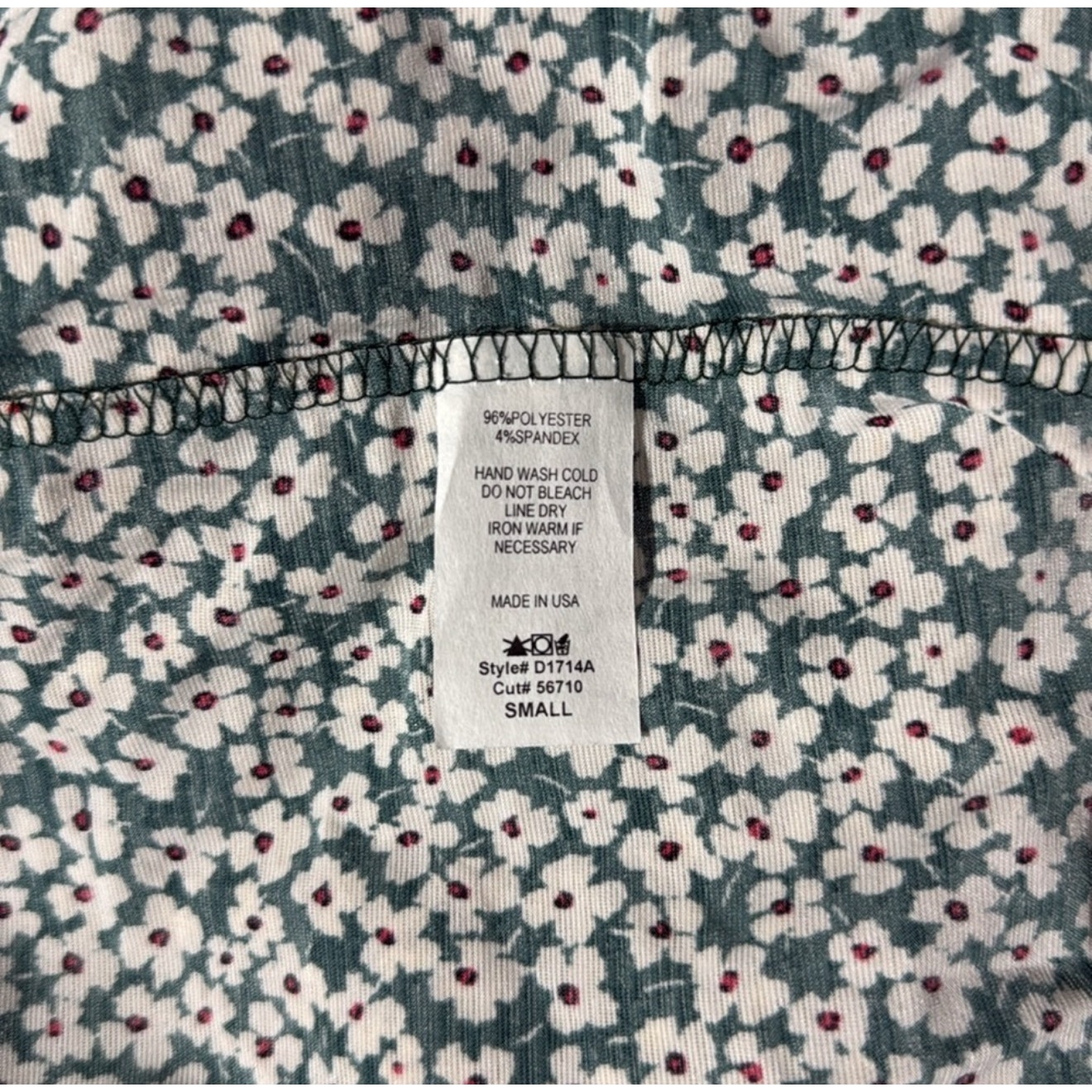 Piper & Scoot The Egan Flutter Sleeve Floral Dress In Hunter Green, Size S — image 3 of 3
